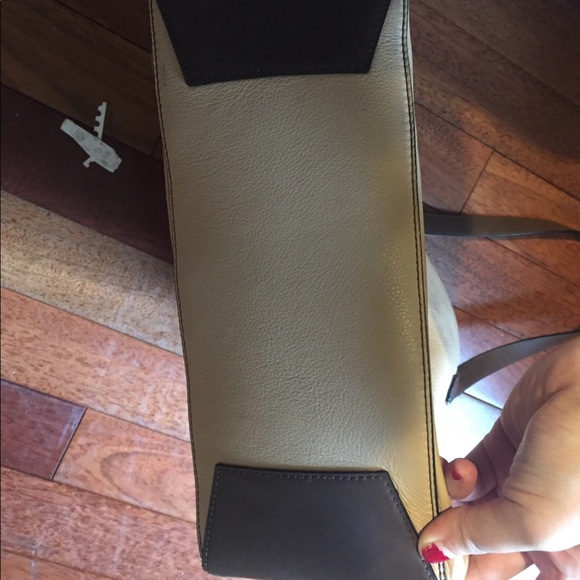 Colorblocked tote - Picture 7 of 7